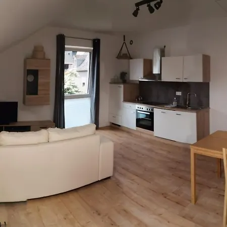 Sonnenufer & Moselwein I * Bernkastel-Kues